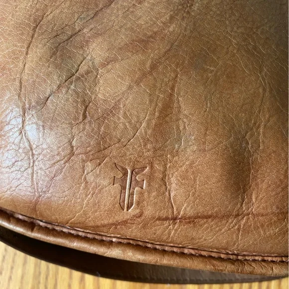FRYE Campus Rivet Brown Antiqued Crinkled Leather Crossbody Purse - Picture 15 of 16